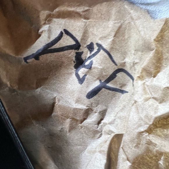 LV Epi clutch VGUC - Picture 10 of 10